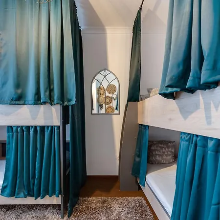 Hostel Casa Da Musica Guesthouse