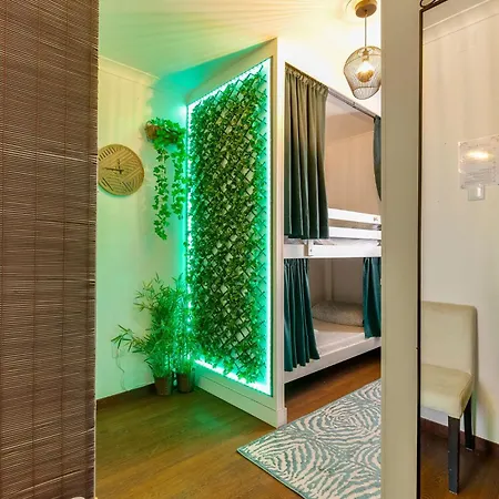 Casa Da Musica Guesthouse Hostel